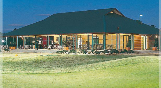 PAR 54 – Golf Club House, Terry Hills