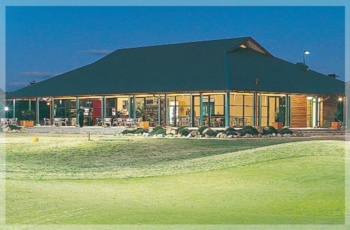 PAR 54 – Golf Club House, Terry Hills